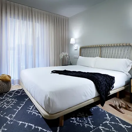 Homes By Upper Luxury Housing Apartment *